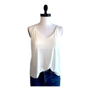 Maurices Women’s White Sandwash Swing Cami Size Medium